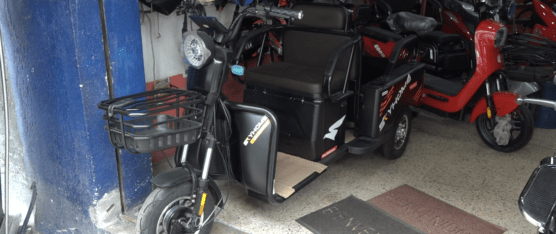 BUSCAN REGULAR LA CIRCULACIÓN DE MOTOS ELÉCTRICAS