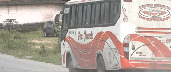 MOLESTIAS DE LOS CONDUCTORES QUE CIRCULAN POR LA VÍA UMPECHICO