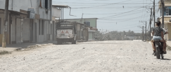 EL POLVO CAUSA PROBLEMAS EN LOS MORADORES DEL SECTOR 2 DE MAYO