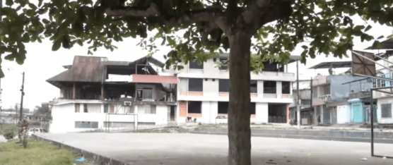 EN LOS ROSALES TERCERA ETAPA PIDEN QUE SE HAGA UN PARQUE RECREATIVO PARA NIÑOS