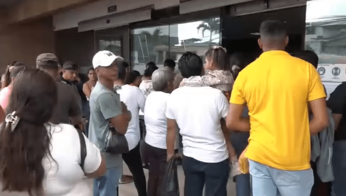 SE REGISTRARON LARGAS FILAS EN EL REGISTRO CIVIL POR CEDULACIÓN