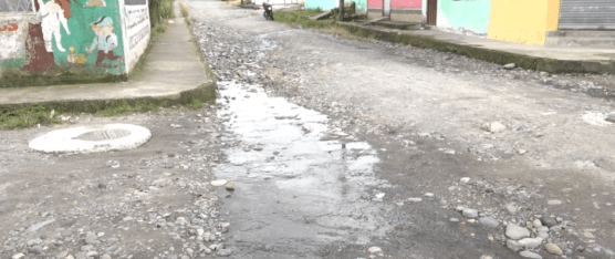 COLAPSÓ EL ALCANTARILLADO EN LA URBANIZACIÓN SUEÑO DE BOLÍVAR