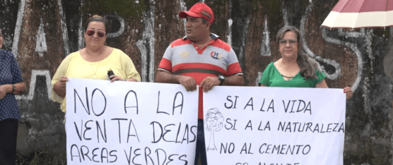 MORADORES DE LA URBANIZACIÓN LA COLEGIALA RECHAZAN LA VENTA DE PREDIO