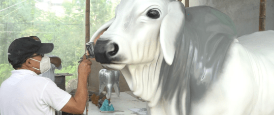 SE CONSTRUYE UN MONUMENTO EMBLEMA  DE LA PRODUCCIÓN CÁRNICA