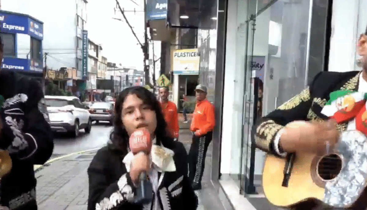 MARIACHIS SE REACTIVARON POR EL DÍA DE LAS MADRES