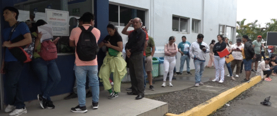 FALLAS EN PLATAFORMA AXIS DIFICULTAN TRÁMITES DE TRANSPORTE EN SANTO DOMINGO