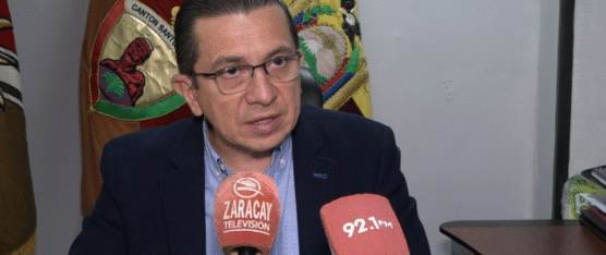 EL SRI DEBE RECAUDAR $350 MIL POR EL IMPUESTO A LA SALIDA DE DIVISAS