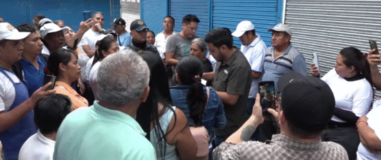 LOS COMERCIANTES DE LA BAHÍA COMERCIAL FUERON NOTIFICADOS SOBRE DESALOJOS