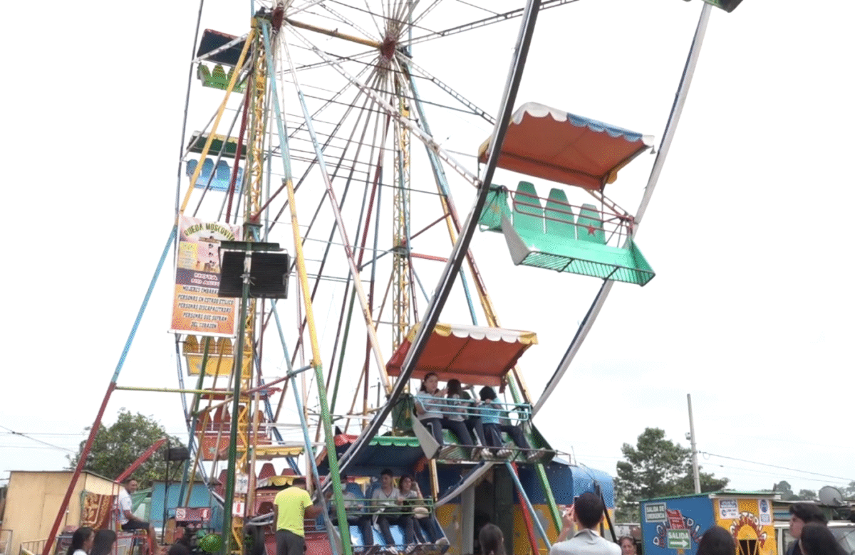 ACTIVIDADES SE PRESENTARON PREVIO A LOS 58 AÑOS DE CANTONIZACIÓN DE EL CARMEN