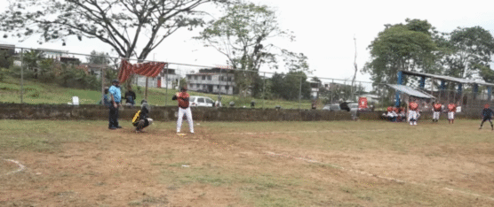 EL SÓFTBOL SE HA TOMADO LAS CANCHAS DE LA COOP. 30 DE JUNIO