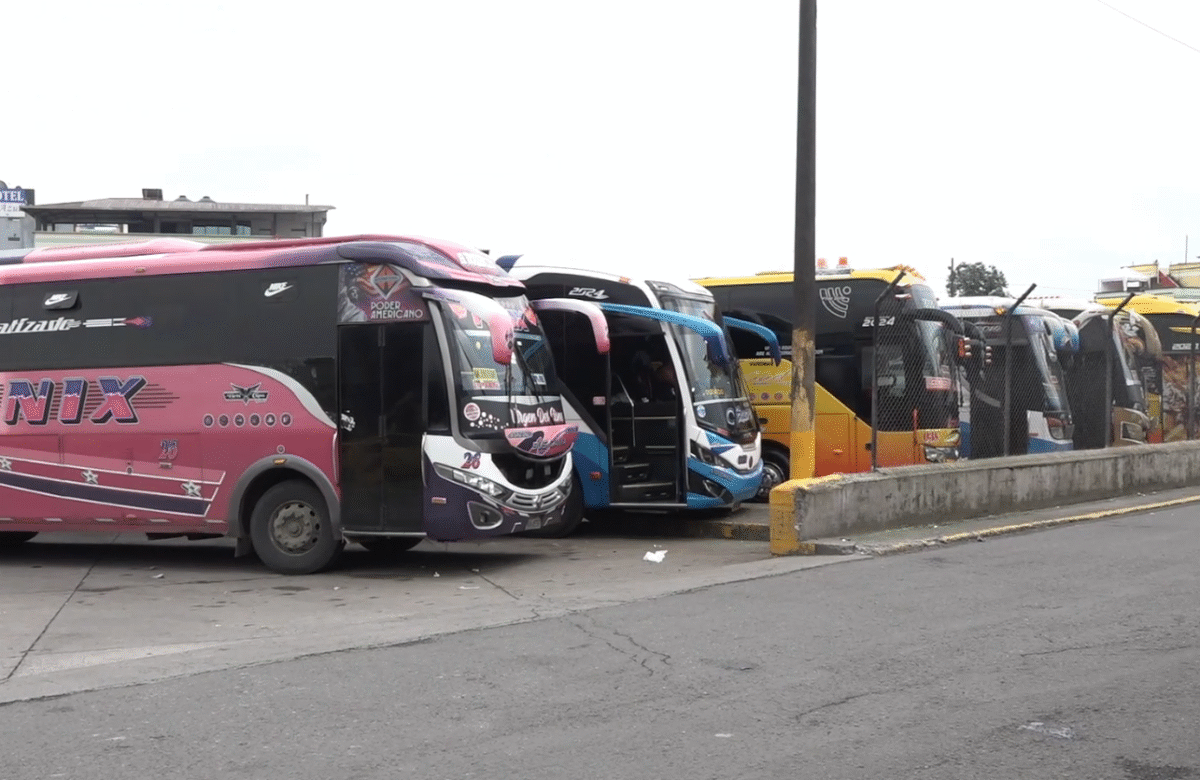 TRANSPORTISTAS DENUNCIAN ASALTOS EN LAS PRINCIPALES VÍAS DEL PAÍS