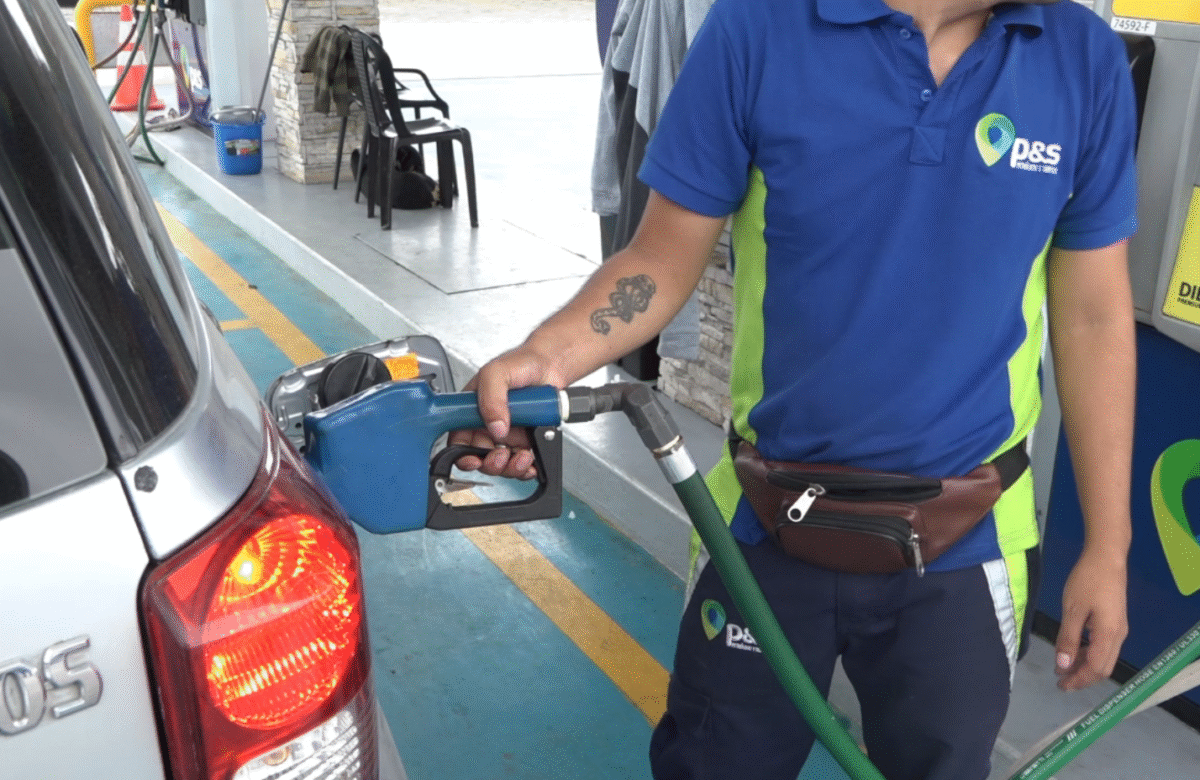LAS GASOLINERAS NO HAN SIDO NOTIFICADAS SOBRE POSIBLE DESABASTECIMIENTO DE COMBUSTIBLE