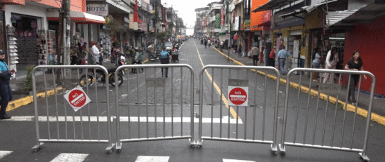 DUEÑOS DE NEGOCIOS EN LA CALLE AMBATO EXPRESARON SU MALESTAR POR EL CIERRE DEL ACCESO