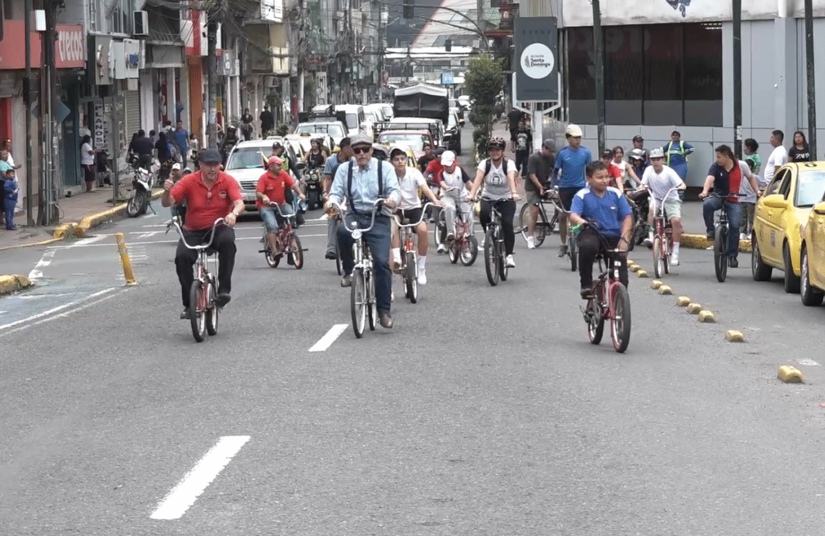 EL CLUB BICICLETAS CLÁSICAS VAGABUNDO CELEBRÓ EL DÍA DE LA BICICLETA
