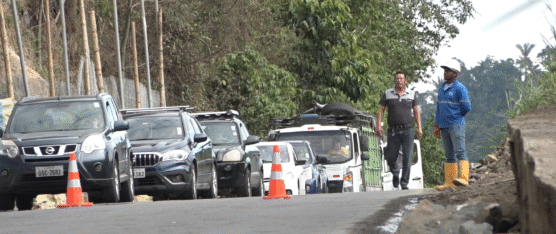 CIERRAN POR UNA HORA LA VÍA ALÓAG–SANTO DOMINGO PARA RETIRAR MATERIAL EN EL KM 83