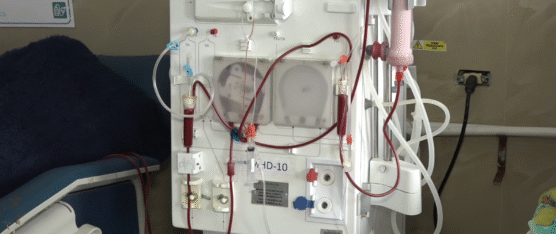 PACIENTES RENALES DEL IESS SIGUEN SIN RESPUESTA NI DERIVACIÓN EN SOCIHEMOD