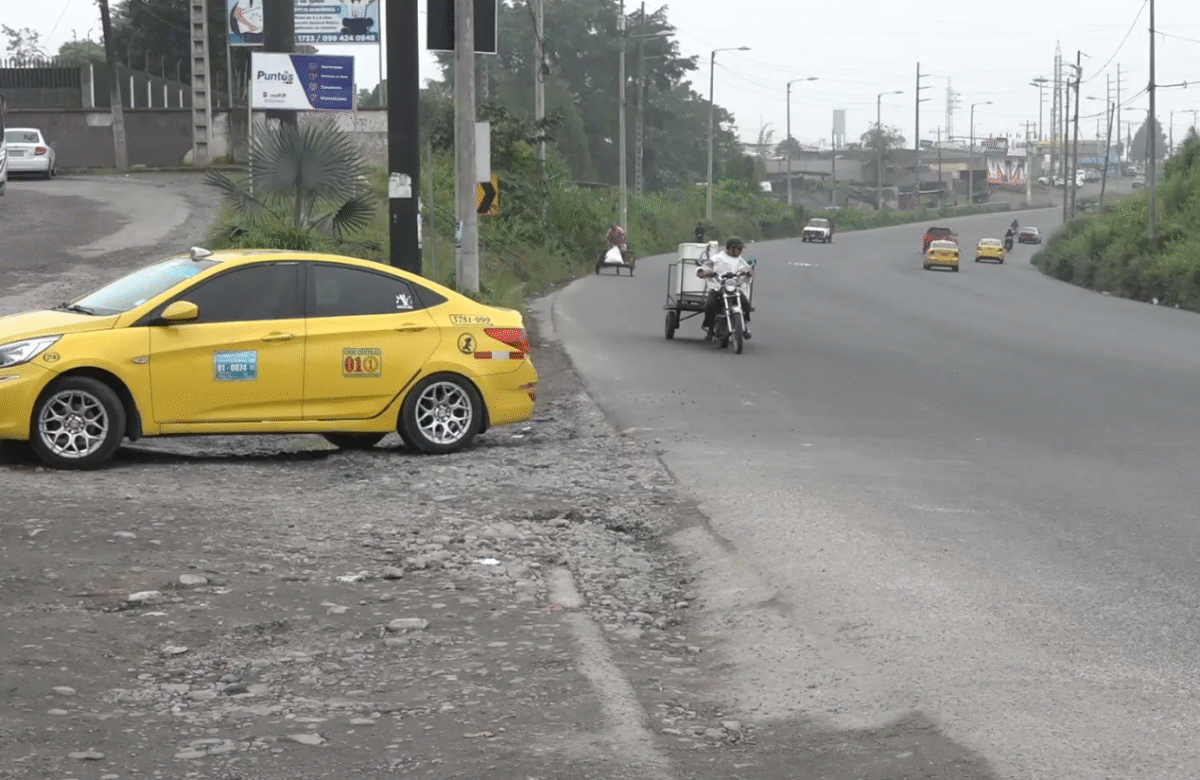 AUMENTAN ACCIDENTES EN AV. EL COOPERATIVISMO POR FALTA DE SEÑALÉTICA