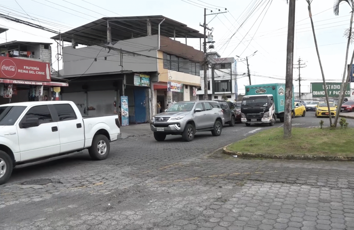 PIDEN MÁS AGENTES DE TRÁNSITO EN LA PÍO XII POR ALTO FLUJO