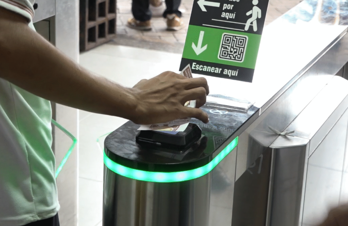 IMPLEMENTAN TECNOLOGÍA DE CONTROL DE VEHÍCULOS Y USUARIOS EN LA TERMINAL