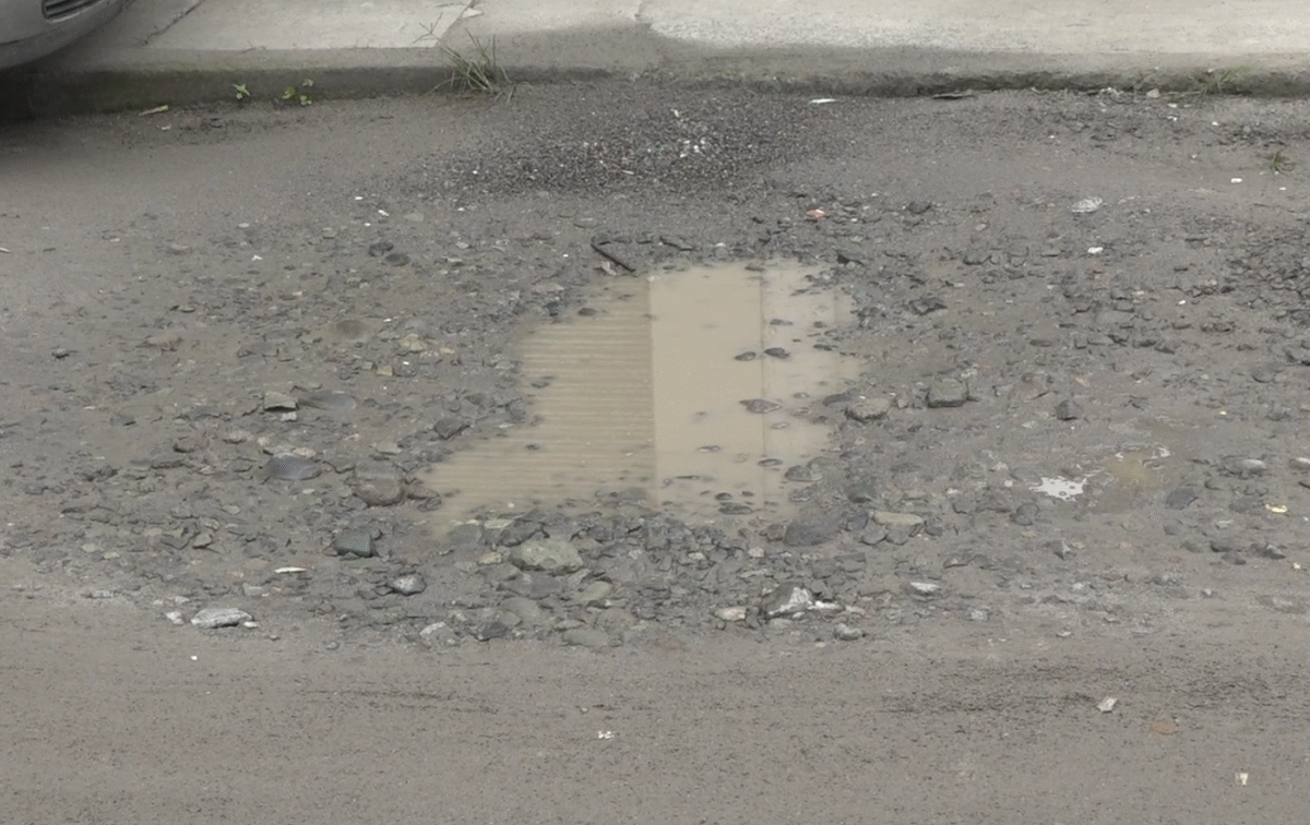 PIDEN REPARAR CALLE BÉLGICA Y ORGANIZAR MINGA EN LIBRE ECUADOR