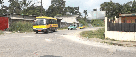 TRAMOS DETERIORADOS Y BASURA AFECTAN VÍA HACIA LA COMUNA EL POSTE