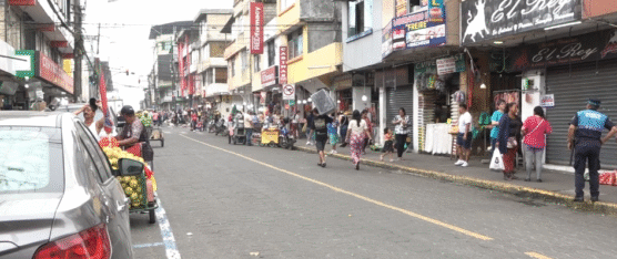 CALLE AMBATO SIGUE CERRADA Y COMERCIANTES EVALÚAN LAS CONSECUENCIAS
