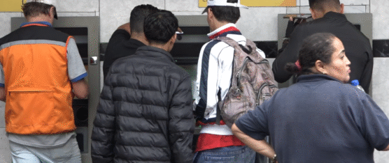 USUARIOS DEL BANCO PICHINCHA SE QUEJARON POR LAS FALLAS EN EL SISTEMA