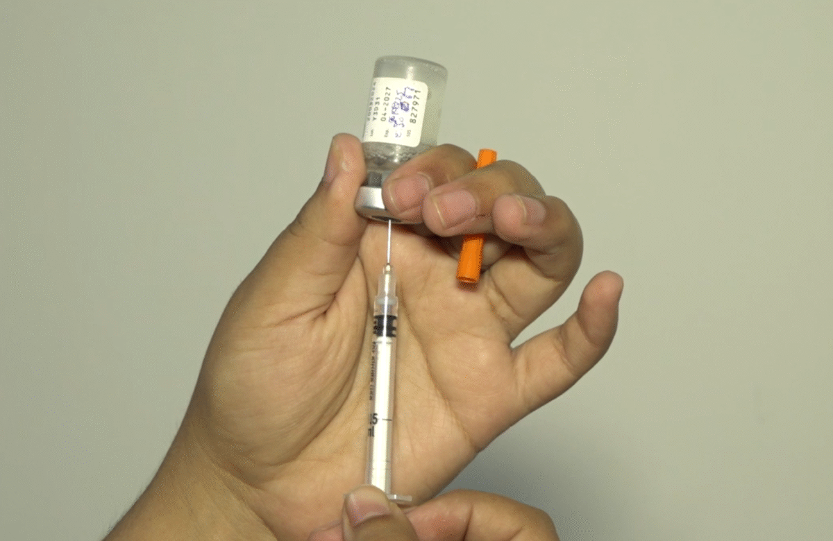 CENTROS DE SALUD DE STO. DGO. TIENEN VACUNAS; DENGUE SUPERA LOS MIL CASOS