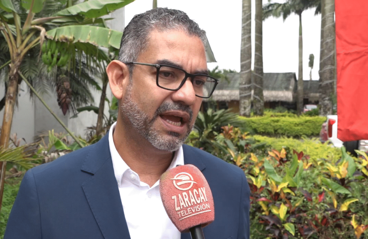 NOBOA PRESENTA LAS 7 PREGUNTAS PARA CONSULTA POPULAR Y REFERENDO