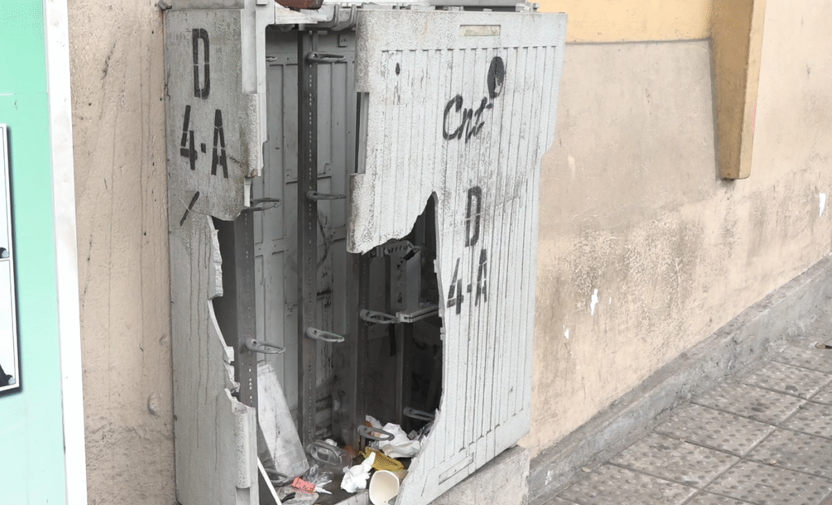 COMERCIANTES DENUNCIAN ROBOS DE CABLES Y PIDEN OPERATIVOS EN ZONA COMERCIAL