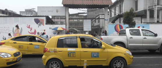 USUARIOS EXIGEN MEDICINA Y TRANSPARENCIA EN CENTROS DE SALUD