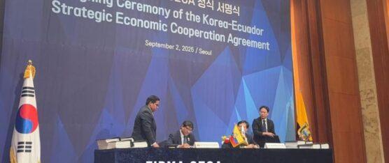 ECUADOR Y COREA DEL SUR FIRMAN ACUERDO COMERCIAL