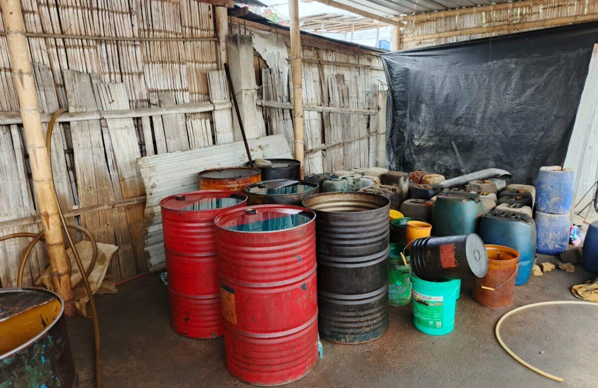 DETECTAN DOS CENTROS DE ACOPIO ILEGAL DE COMBUSTIBLE EN ZONA FRONTERIZA CON PERÚ
