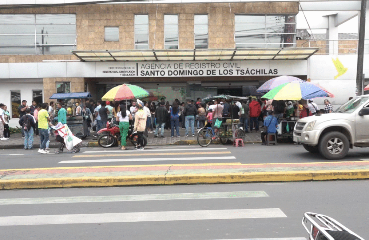 REGISTRO CIVIL DE SANTO DOMINGO ATENDIÓ EN JORNADA EXTRAORDINARIA
