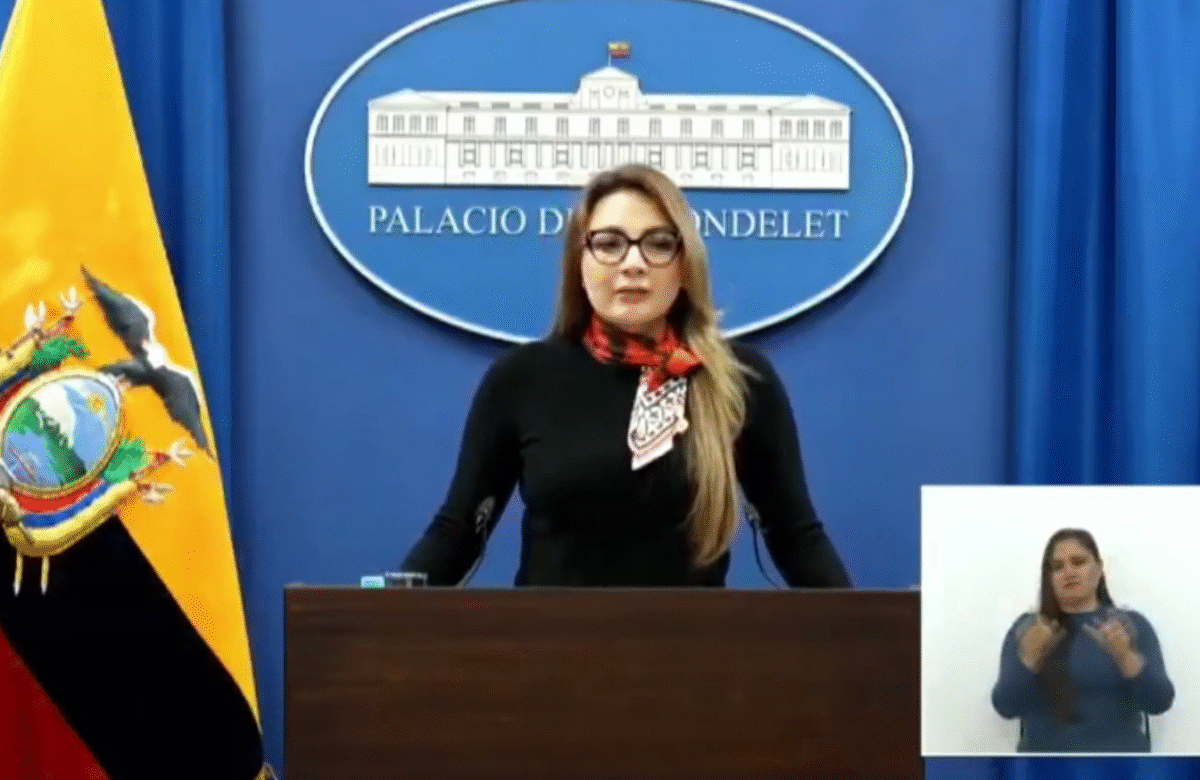 EL GOBIERNO ENVIARÁ NUEVAS PREGUNTAS PARA LA CONSULTA POPULAR