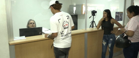 USUARIOS DENUNCIARON PROBLEMAS POR TURNOS EN EL REGISTRO CIVIL