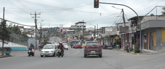 SEMÁFORO DAÑADO CAUSA PREOCUPACIÓN EN LA SANTA MARTHA