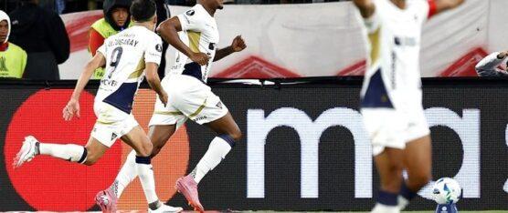 LIGA DE QUITO DERROTÓ 2-0 A SAO PAULO