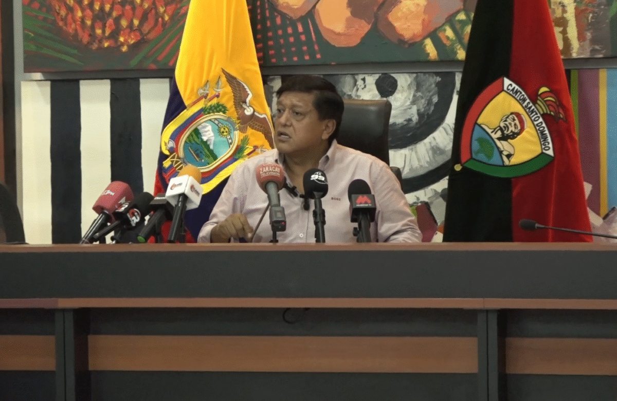 COMERCIANTES DE EXESCUELA CARACAS PIDEN GARANTÍAS MIENTRAS ALCALDE RATIFICA DESALOJO