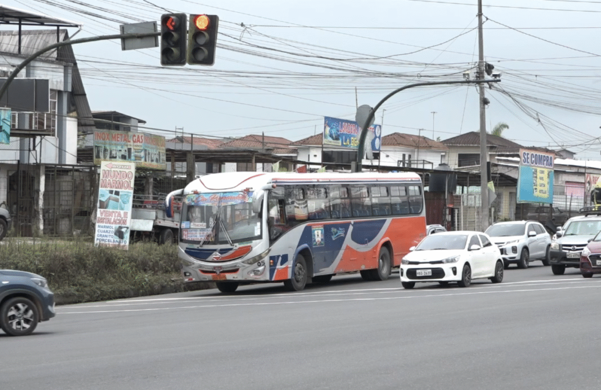 IMPRUDENCIA DE CONDUCTORES ELEVA LA CURVA DE ACCIDENTABILIDAD EN SANTO DOMINGO