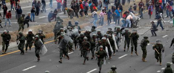 LAS PROTESTAS SE RADICALIZAN EN ECUADOR