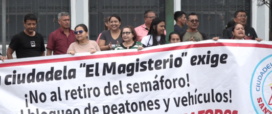 LOS MORADORES DEL MAGISTERIO SE OPONEN AL RETIRO DE LOS SEMÁFOROS