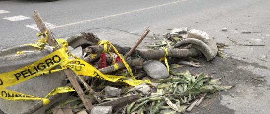 HUECO EN LA JUAN EULOGIO PROVOCA CONSTANTES ACCIDENTES DE TRÁNSITO