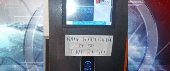 USUARIOS DENUNCIAN FALLOS EN PARQUEADERO DEL MERCADO MUNICIPAL
