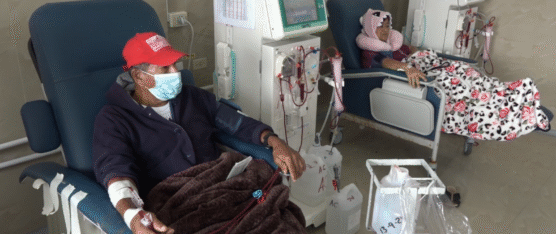 CLÍNICAS DE DIÁLISIS EXIGEN PAGO DE 50 MILLONES AL GOBIERNO CENTRAL