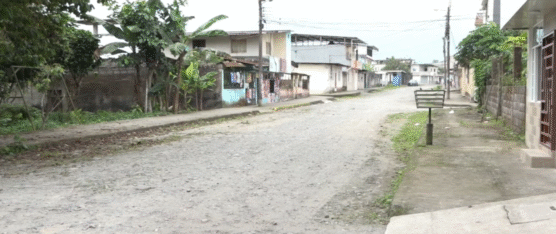 VECINOS DE LA COLINA EXIGEN ALCANTARILLADO Y ASFALTADO DEL PASAJE PRINCIPAL