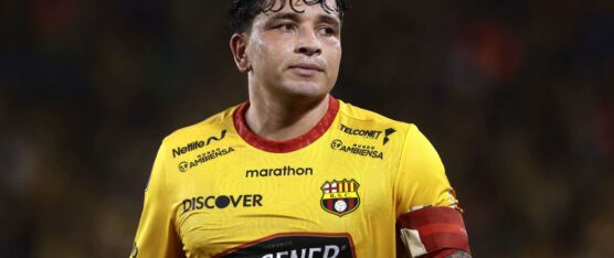 LUTO EN EL FÚTBOL ECUATORIANO POR EL FALLECIMIENTO DE MARIO PINEIDA