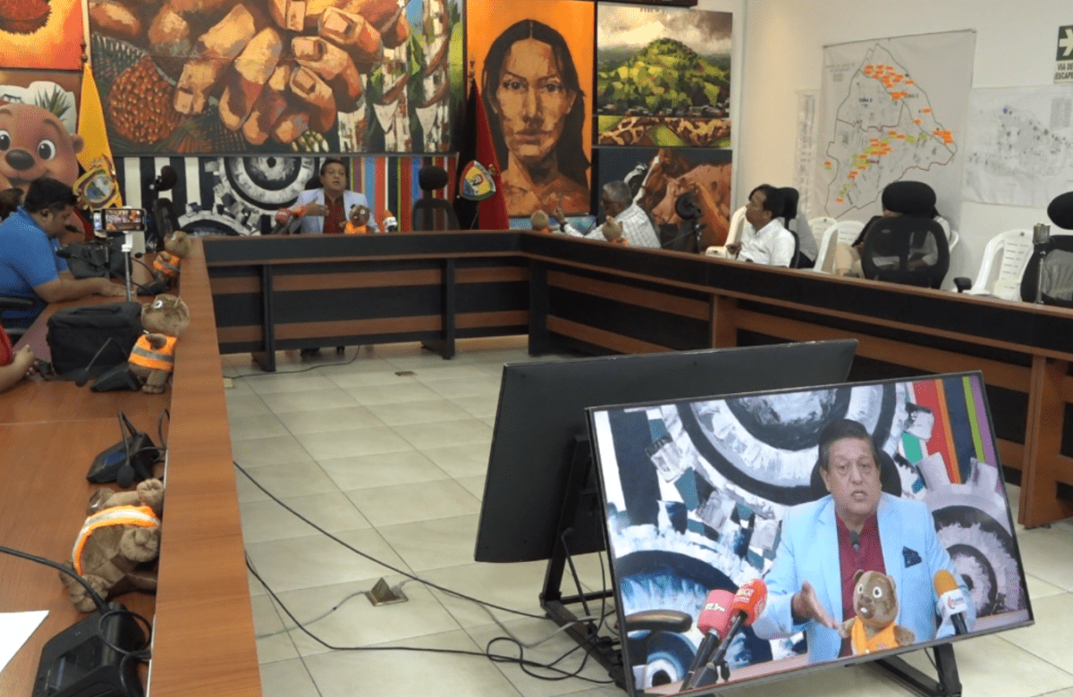 ALCALDE JUSTIFICA PROCESOS COACTIVOS DE LA EMPRESA DE TRANSPORTE