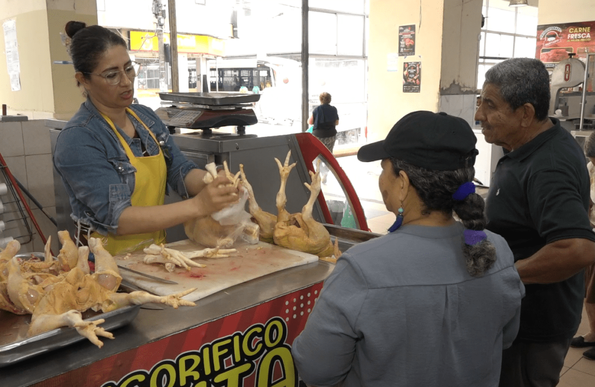 SUBE EL PRECIO DEL POLLO EN MERCADOS DE SANTO DOMINGO