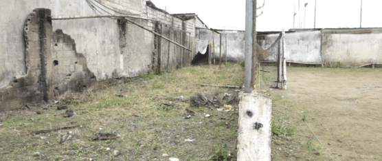 LOS VECINOS PIDEN CONSTRUIR BATERÍAS SANITARIAS EN ESPACIO COMUNITARIO